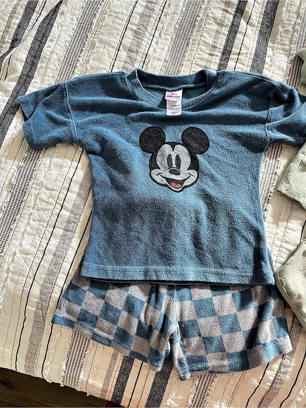 Disney Mickey Mouse 2-Piece Matching Sets Boys 2T Blue & Green Like New